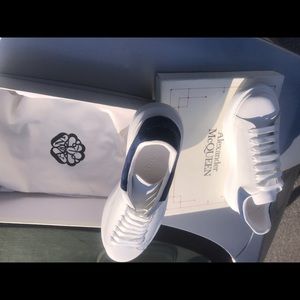 Alexander McQueens (Men’s wear)